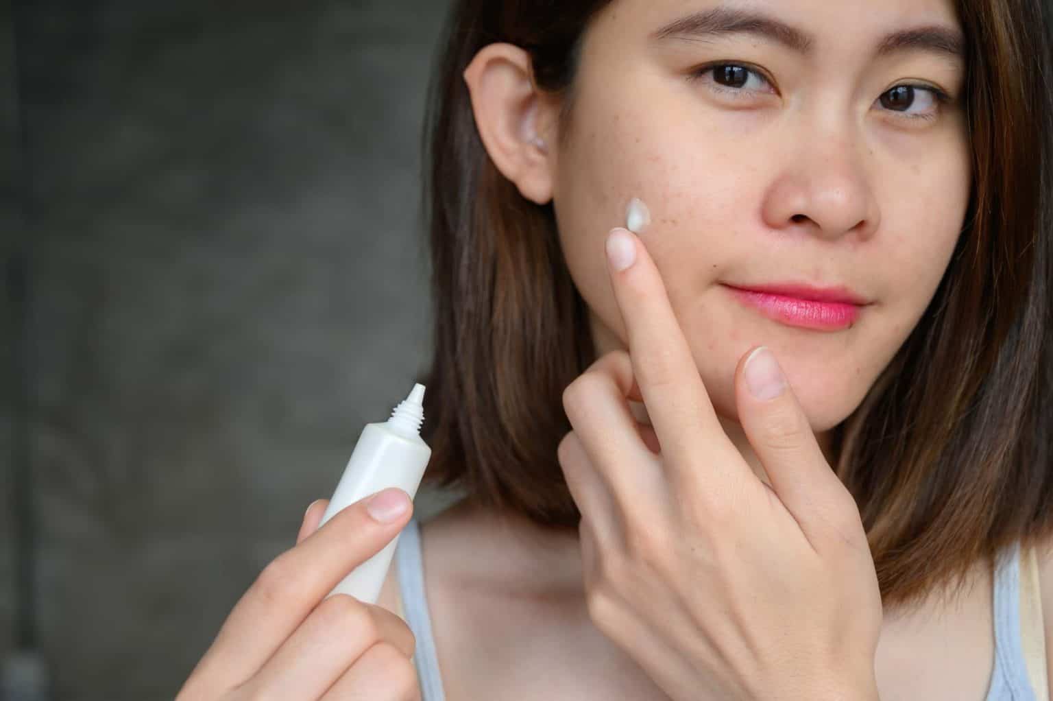 How To Take Care Of AcneProne Skin & Prevent Breakouts